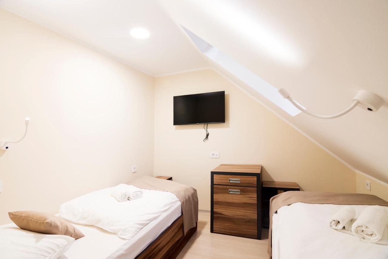 Hotel Royal Senta Εξωτερικό φωτογραφία